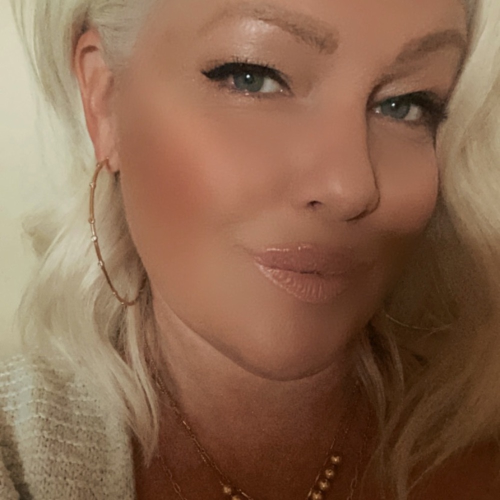 Meet your Posher, Tonya